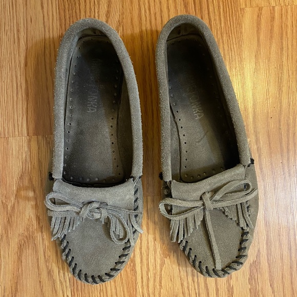 Minnetonka Moccasins - Picture 1 of 3